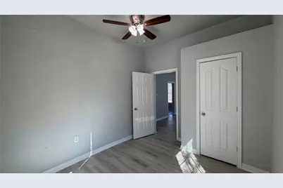 2715 Dathe Street, Dallas, TX 75215 - Photo 5