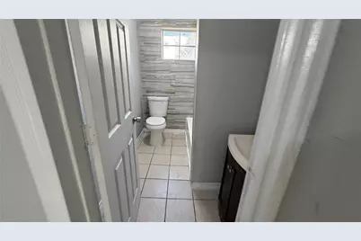 2715 Dathe Street, Dallas, TX 75215 - Photo 17