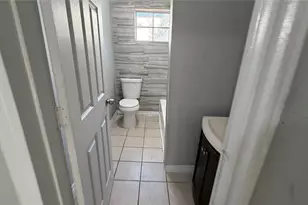 2715 Dathe St, Dallas, TX 75215 - Photo 17