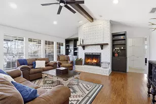 5205 N Highland Dr, Granbury, TX 76049 - Photo 9