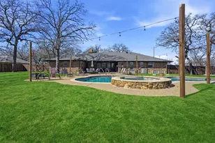 5205 N Highland Dr, Granbury, TX 76049 - Photo 1