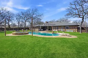 5205 N Highland Dr, Granbury, TX 76049 - Photo 31