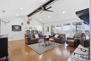 5205 N Highland Dr, Granbury, TX 76049 - Photo 11