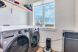 13325 Bee St, Dallas, TX 75234 - Photo 25