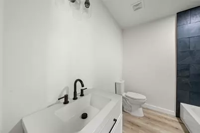 103 E Stegall Drive, Robinson, TX 76706 - Photo 13