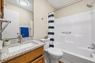 1751 Dynasty Cir, Glenn Heights, TX 75154 - Photo 11