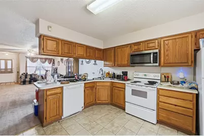 1751 Dynasty Circle, Glenn Heights, TX 75154 - Photo 17