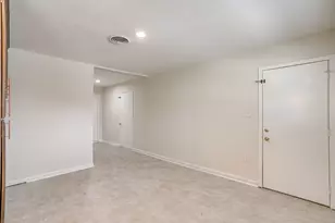 4737 Houghton Ave, Fort Worth, TX 76107 - Photo 9