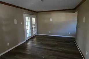 728 Oceanview Dr, Dallas, TX 75232 - Photo 3