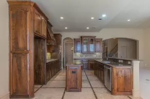 6916 Cannon Falls Dr, Plano, TX 75024 - Photo 17