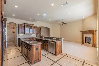 6916 Cannon Falls Drive, Plano, TX 75024 - Photo 15