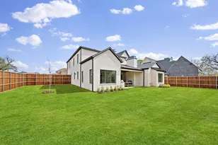 10917 Beauty Ln, Dallas, TX 75229 - Photo 37