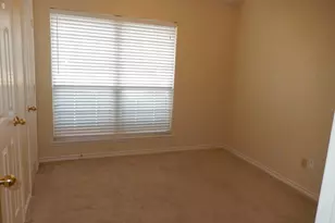 2717 Creek Valley Dr, Garland, TX 75040 - Photo 19