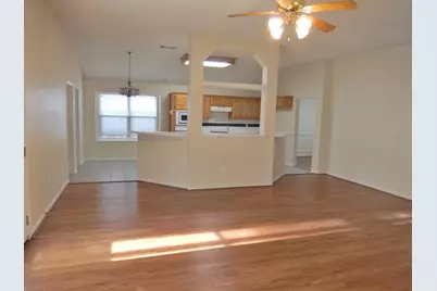 2717 Creek Valley Drive, Garland, TX 75040 - Photo 7