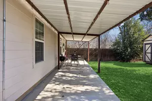 805 Phillips St, Cleburne, TX 76033 - Photo 23