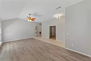 1602 Cedar Elm Dr, Corinth, TX 76210 - Photo 5