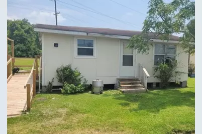 206 Robertson Street, , TX 77591 - Photo 5