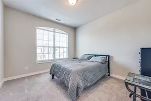 912 Fallbrook Ave, Denton, TX 76210 - Photo 15