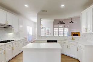 907 Greenfield Ct, Kennedale, TX 76060 - Photo 9