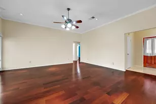 5121 Wood Creek Ln, Garland, TX 75044 - Photo 5