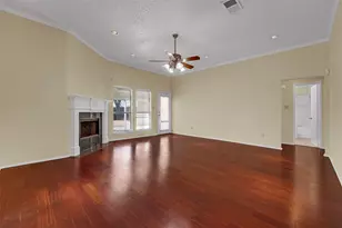 5121 Wood Creek Ln, Garland, TX 75044 - Photo 3