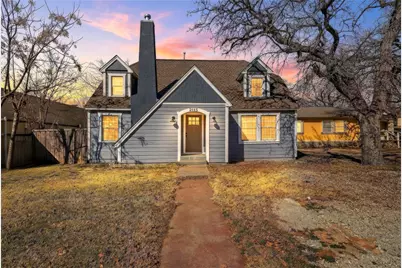 2115 Roanoke Avenue, Dallas, TX 75235 - Photo 1