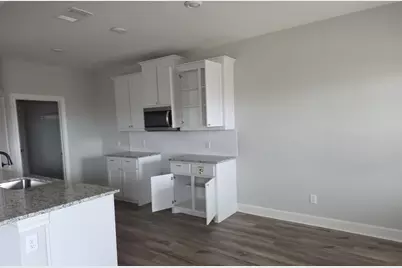 1100 Sleepy Owl Lane, Fort Worth, TX 76108 - Photo 3