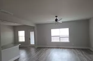 1100 Sleepy Owl Ln, Fort Worth, TX 76108 - Photo 9