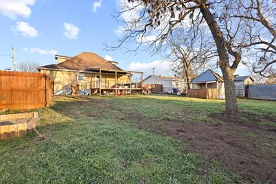 115 D Street, Whitesboro, TX 76273 - Photo 35