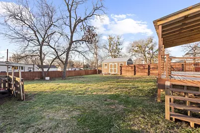 115 D Street, Whitesboro, TX 76273 - Photo 31