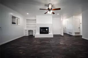 1911 College St, Gainesville, TX 76240 - Photo 19