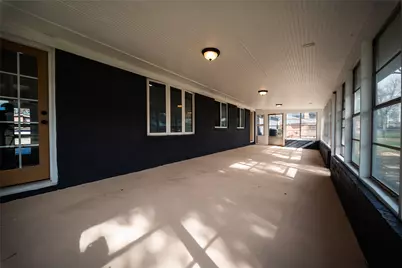 1911 College Street, Gainesville, TX 76240 - Photo 29