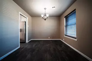 1911 College St, Gainesville, TX 76240 - Photo 13