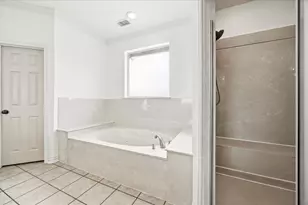 1072 W Secretariat Dr, Terrell, TX 75160 - Photo 23