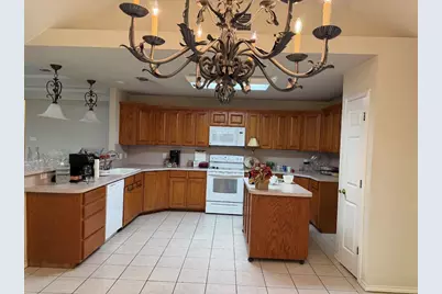 913 Jonathan Court, Weatherford, TX 76086 - Photo 7