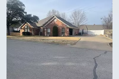 913 Jonathan Court, Weatherford, TX 76086 - Photo 3