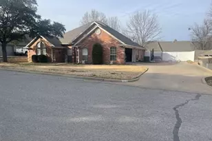 913 Jonathan Ct, Weatherford, TX 76086 - Photo 3