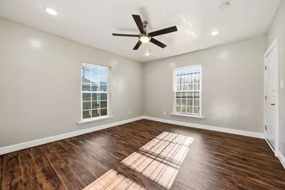 4219 Frank Street, Dallas, TX 75210 - Photo 17