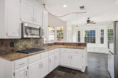 821 Blue Jay Lane, Coppell, TX 75019 - Photo 13