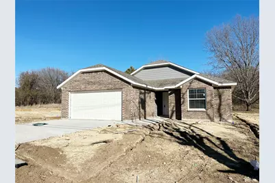 902 N Rusk Street, Weatherford, TX 76116 - Photo 1