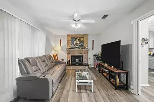 2701 Mims St, Fort Worth, TX 76112 - Photo 11