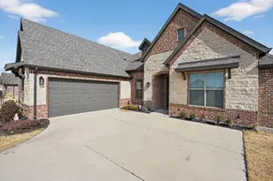 12520 Eagles Bluff, Godley, TX 76044 - Photo 3