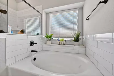 12520 Eagles Bluff, Godley, TX 76044 - Photo 23