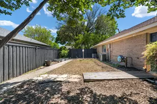 3721 Trilogy Dr, Plano, TX 75075 - Photo 27