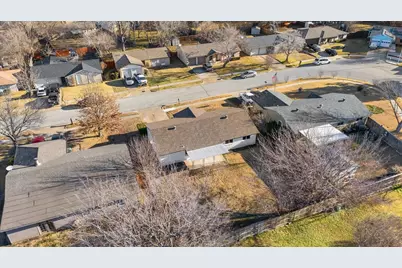 706 N Hunters Glen Circle, Arlington, TX 76015 - Photo 35