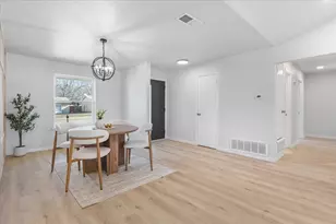 706 N Hunters Glen Cir, Arlington, TX 76015 - Photo 25