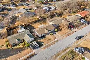 706 N Hunters Glen Cir, Arlington, TX 76015 - Photo 29