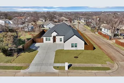 1271 E Myrtle Street, Fort Worth, TX 76104 - Photo 5