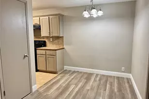 5981 Arapaho Rd, Dallas, TX 75248 - Photo 11