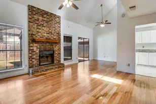 8729 Brushy Creek Trail, Richland Hills, TX 76118 - Photo 7